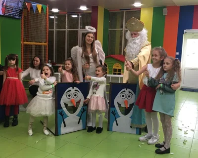 Аніматор Святий Миколай на дитячому святі