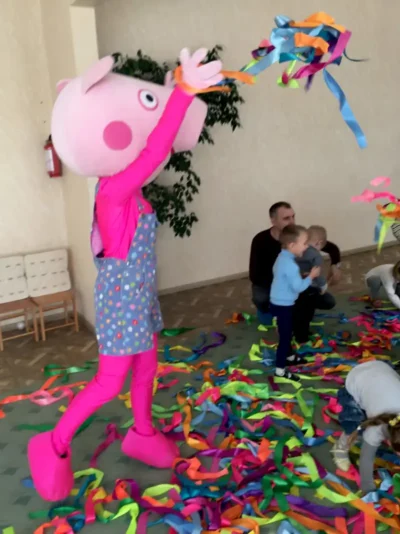 Аніматор хрюша Пепа