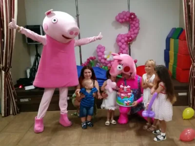 Аніматор хрюша Пепа