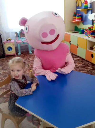 Аніматор хрюша Пепа