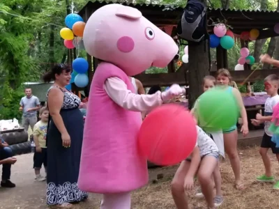 Аніматор хрюша Пепа